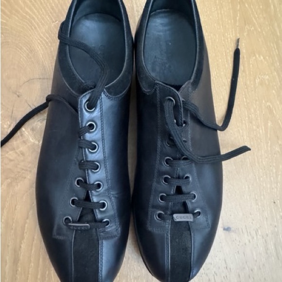 Gucci Men's Black Leather Oxfords - Picture 1 of 8